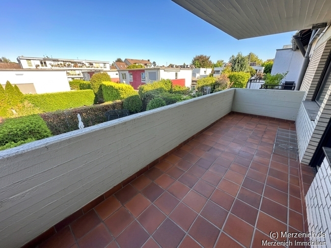 3 ZIMMER / LUXUSAUSSTATTUNG / BESTWOHNLAGE / STADTWALDNAH